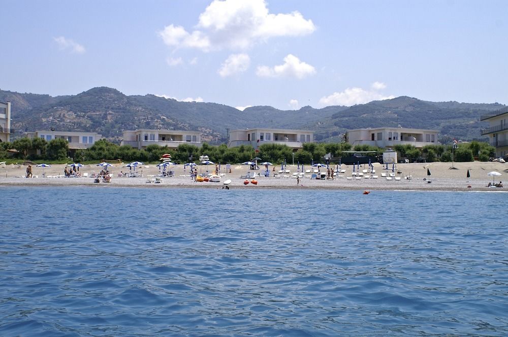 Nettuno Resort 카포오를란도 외부 사진