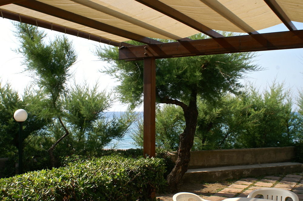 Nettuno Resort 카포오를란도 외부 사진