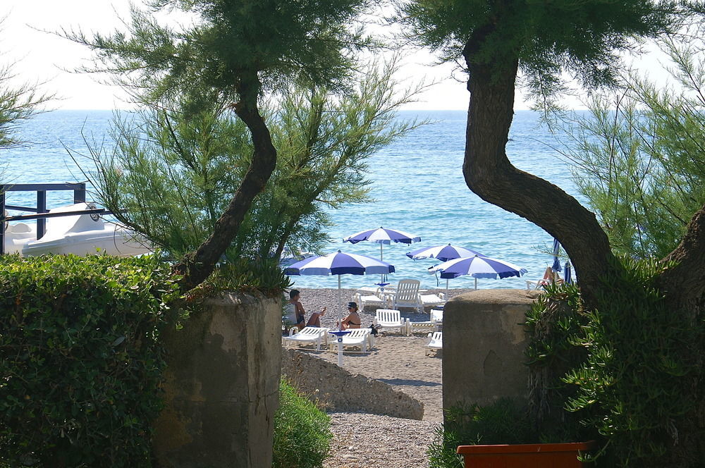 Nettuno Resort 카포오를란도 외부 사진