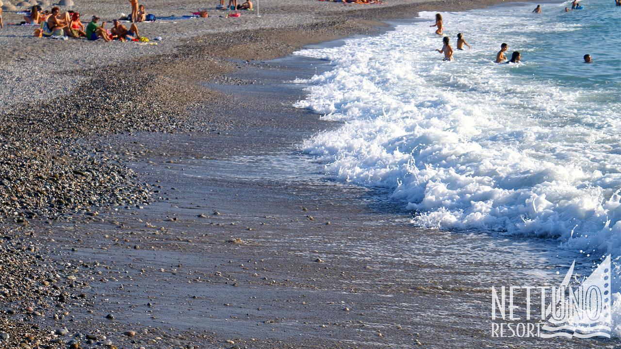 Nettuno Resort 카포오를란도 외부 사진