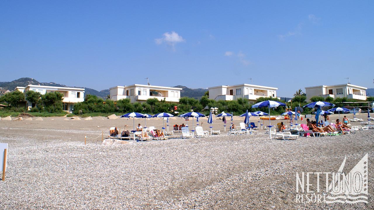 Nettuno Resort 카포오를란도 외부 사진