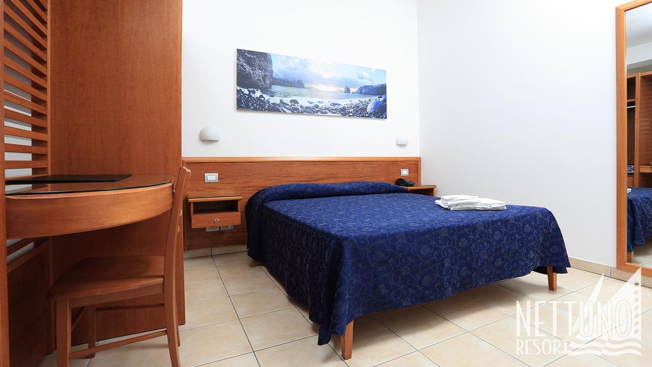 Nettuno Resort 카포오를란도 외부 사진