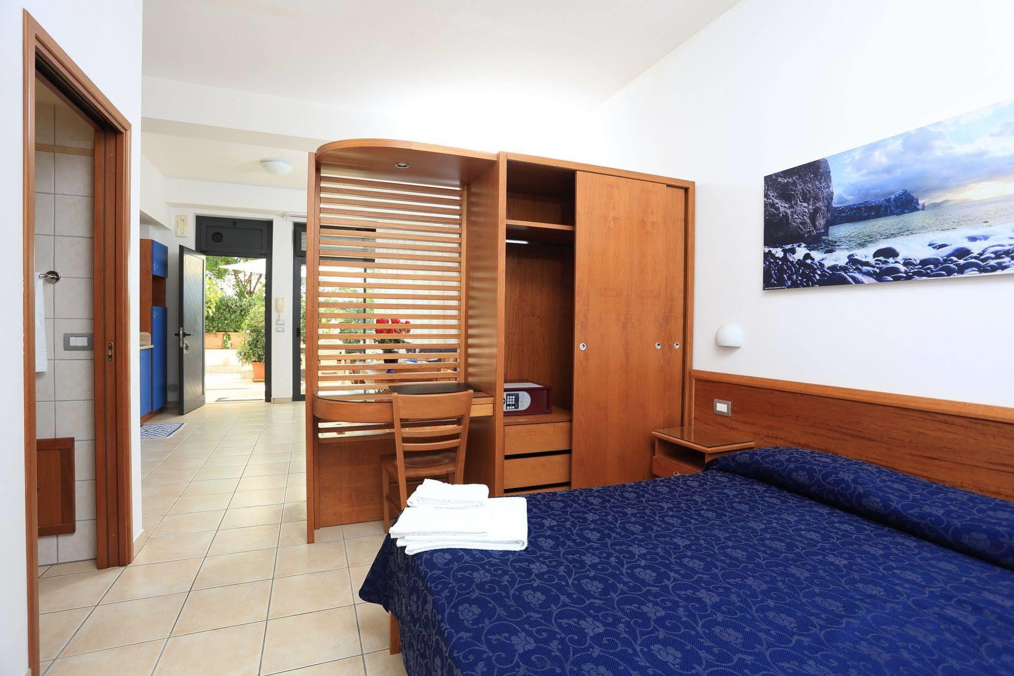 Nettuno Resort 카포오를란도 외부 사진